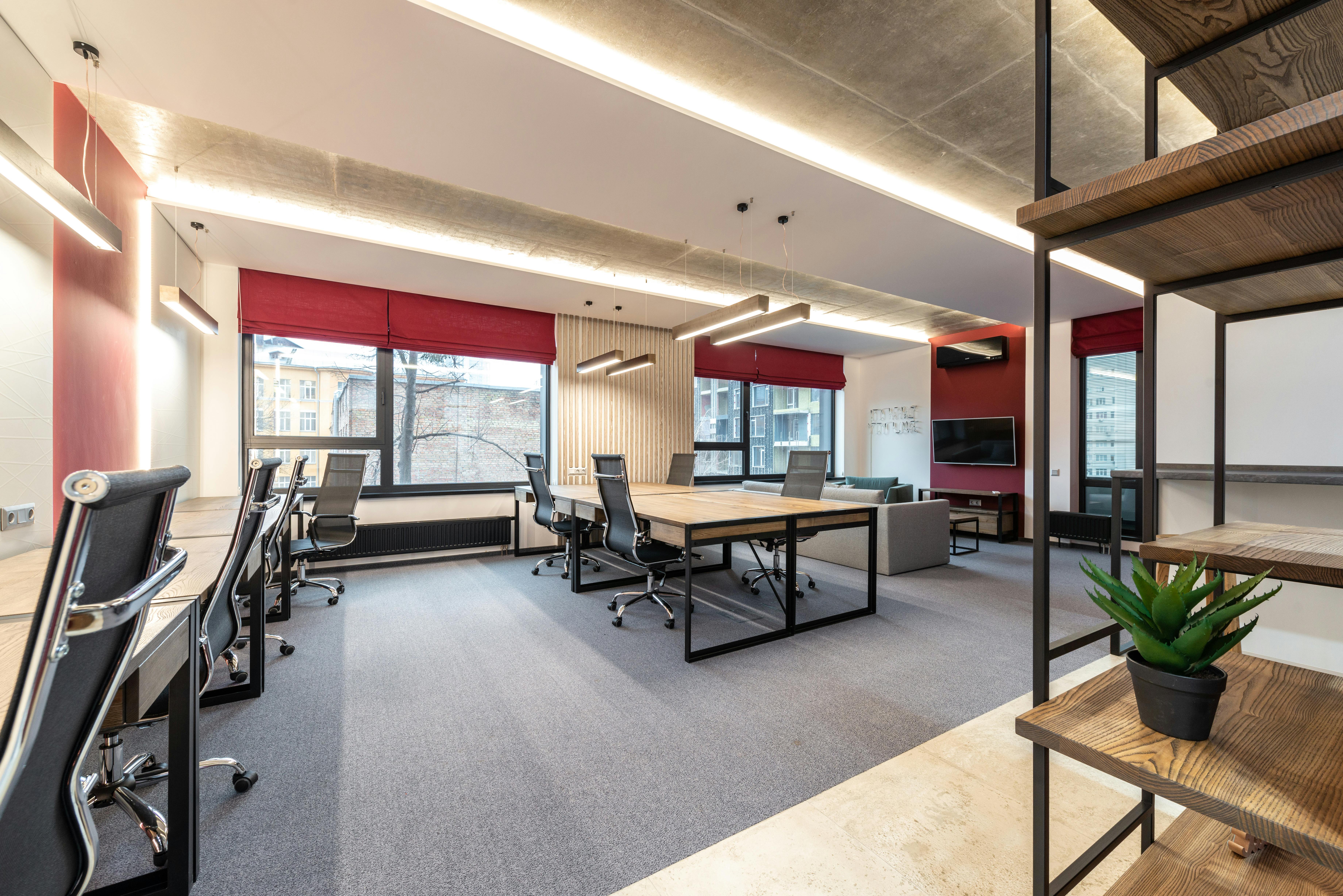 Commercial Workspace Cleaning